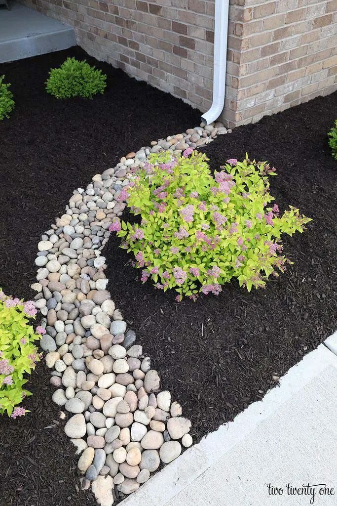 The Ultimate Guide to Stunning 10 Mulch Landscaping Ideas for Your Garden - 10. Low-Maintenance Mulch Landscaping